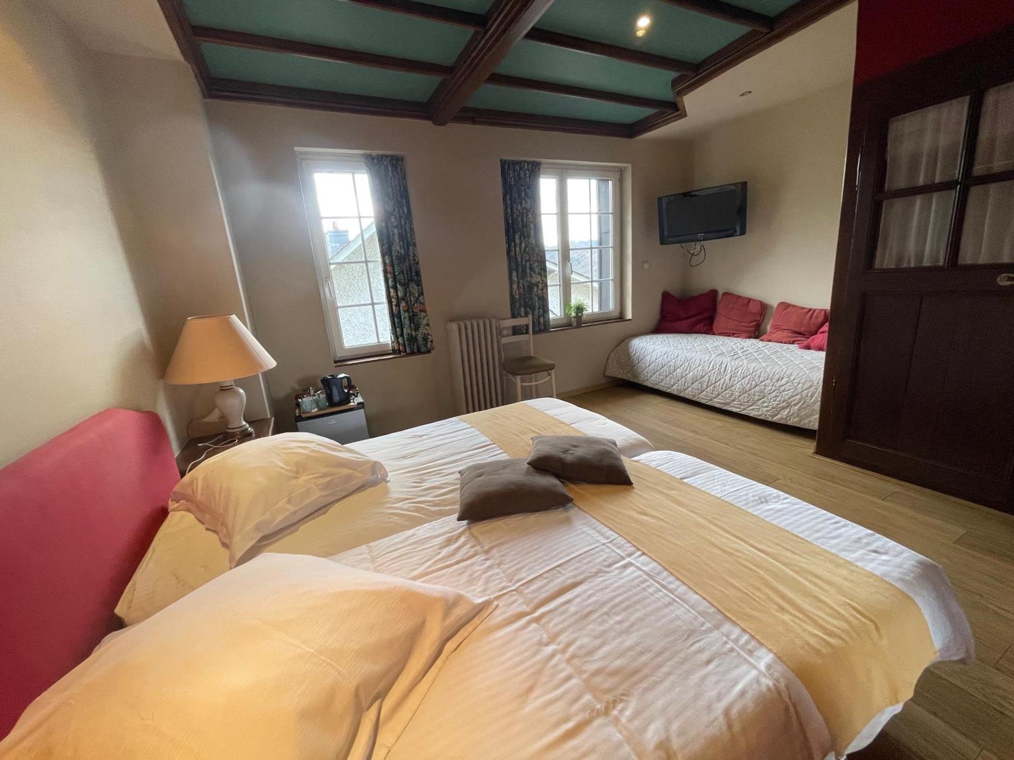 Le Cosy Hotel بوالون المظهر الخارجي الصورة